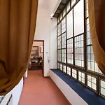 Ponte Vecchio Flat With Elevator